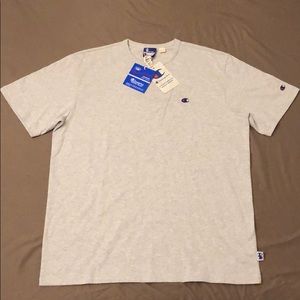 💥STEAL💥BRAND NEW CHAMPION T-SHIRT SIZE XL